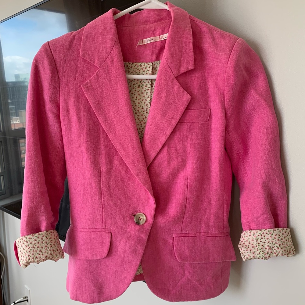 Pink Blazer 💕